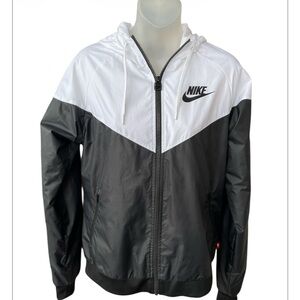 Nike zip up weather resistant jacket with hood black and white size small junior